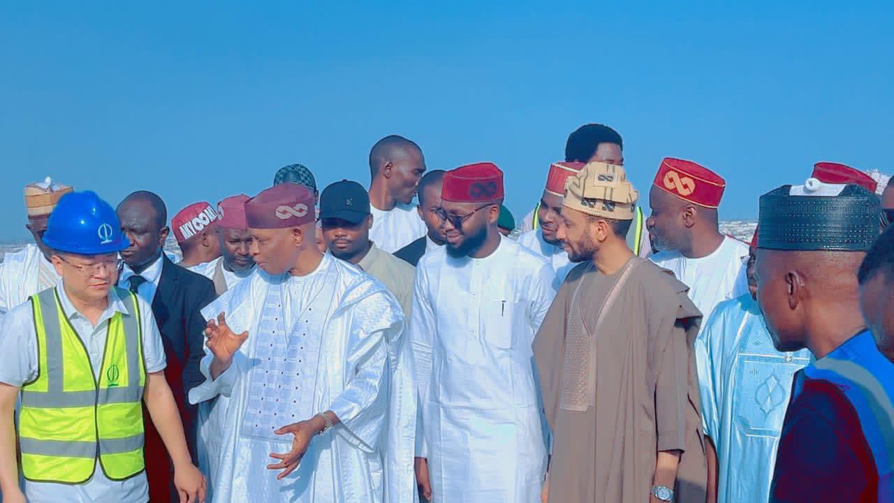 Gwamnatin Kano ta ƙaddamar da fara tura ruwan sha lita miliyan 40 kullum a jihar