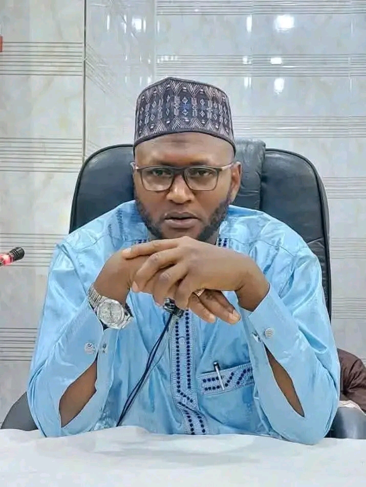 Malam Lawan Triumph ya yi ƙarar wani lauya bisa zargin sa da ɓata masa suna a Kano.